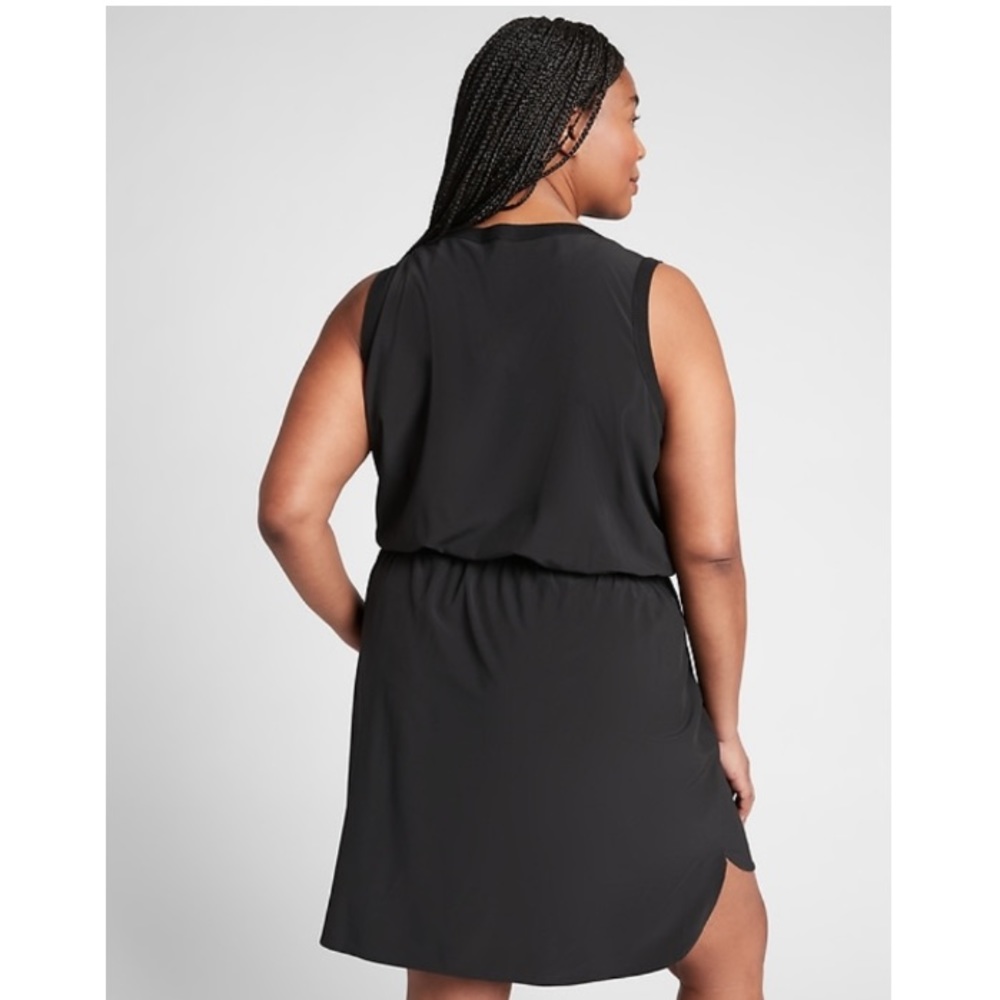 Athleta Rincon Dress // Black - Picture 5 of 15